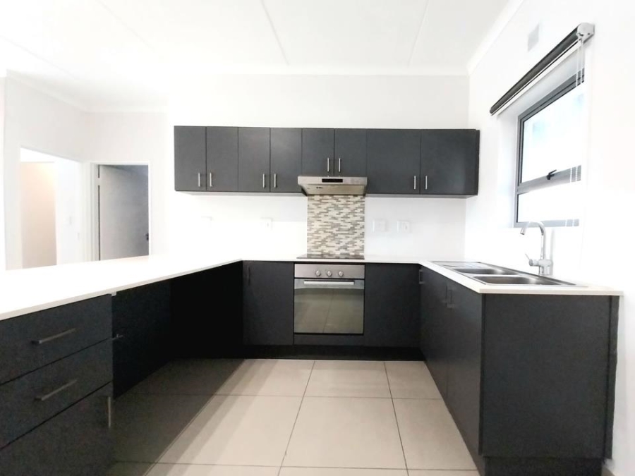 2 Bedroom Property for Sale in Edgemead Western Cape